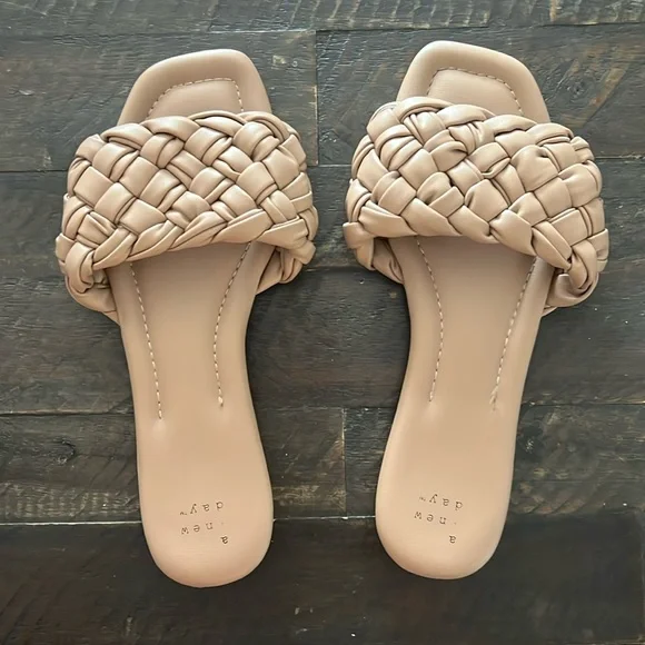 A New Day Carissa Tan Woven Slide Sandals - Picture 2 of 3